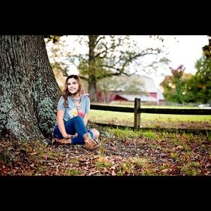 Meet your Posher, Abby